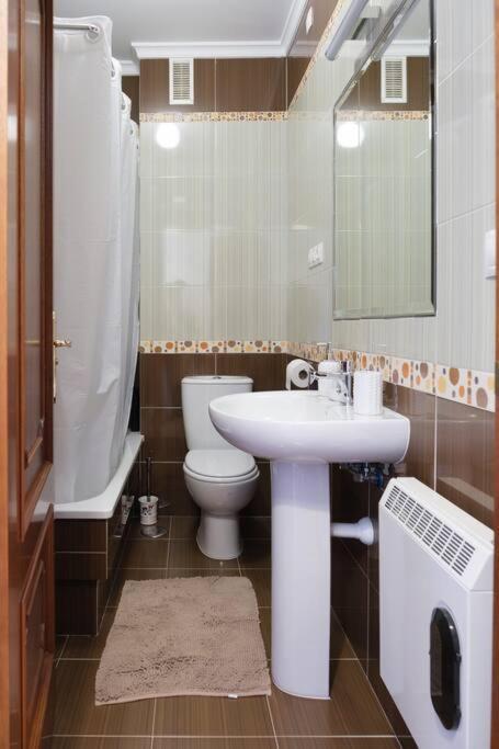 Precioso Piso En San Ciprian Apartamento Exterior foto