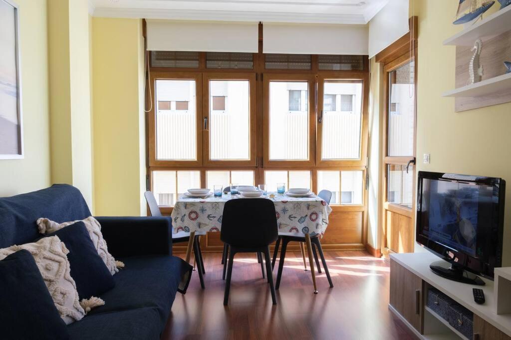 Precioso Piso En San Ciprian Apartamento Exterior foto